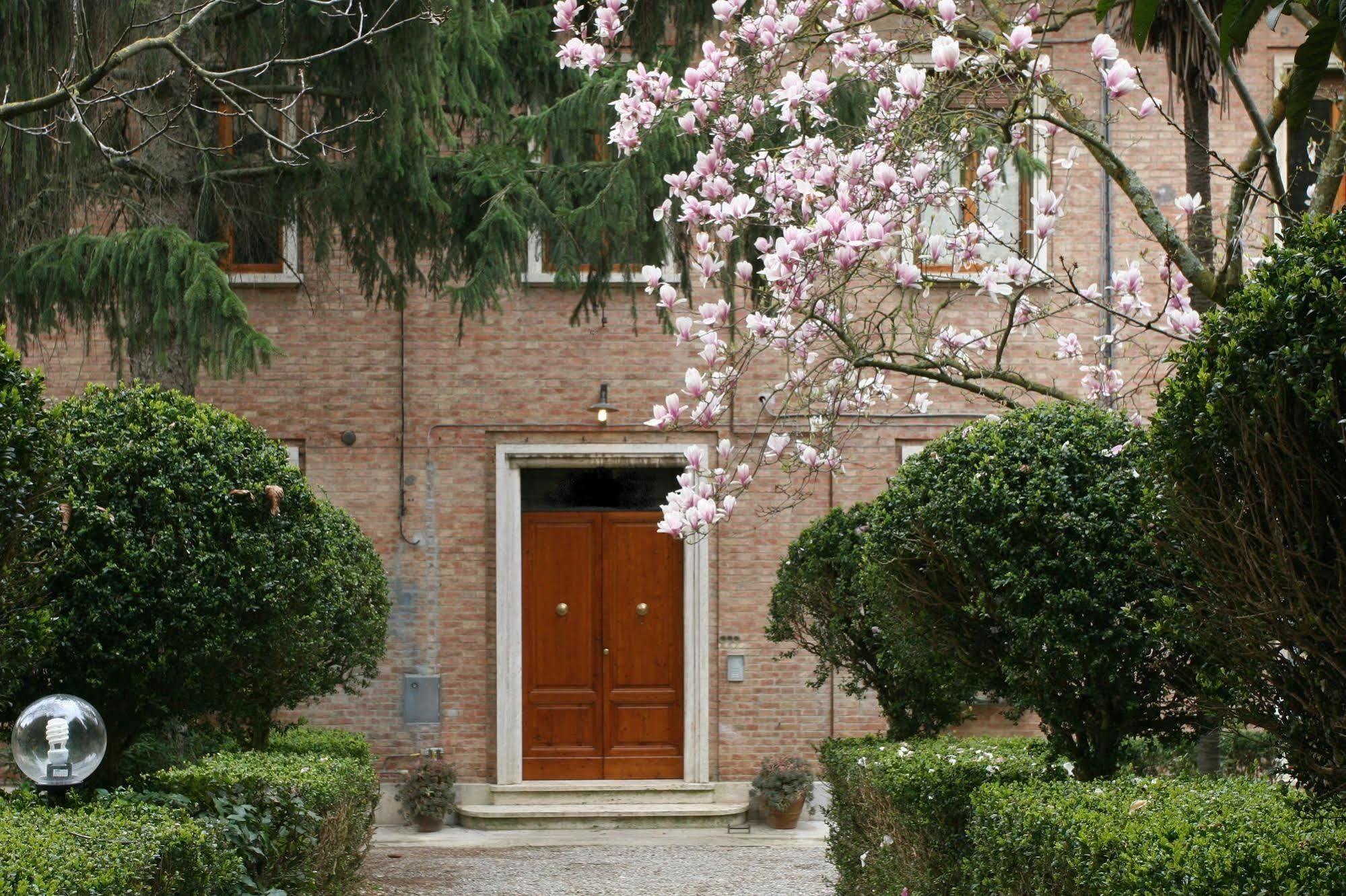 B&B La Coperta Ricamata Siena Exterior photo